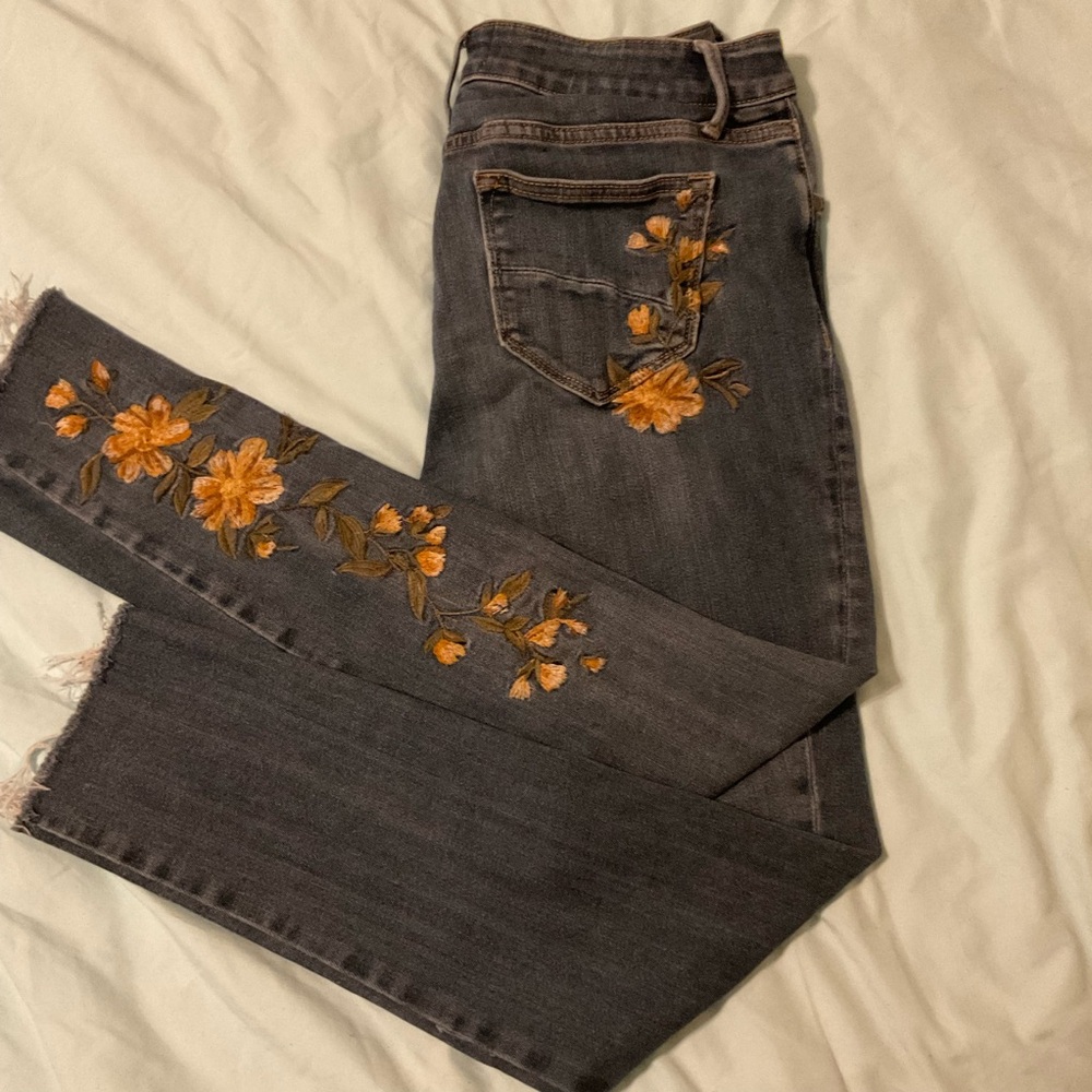 Blue Jeans Embroidered